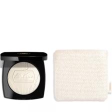 上新！Chanel 香奈儿圣诞限定高光蜜饼 $95（约635.54元）